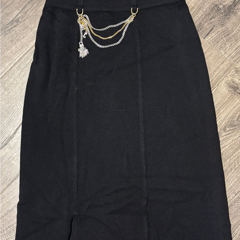 St. John Black Pencil Midi Skirt
